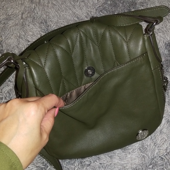 SOLD! VC- Crossbody leather bag - Picture 3 of 8